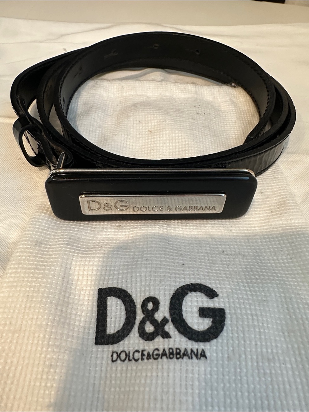 D&G Dolce & Gabbana Black Patent Leather Belt Logo Buckle Size 90